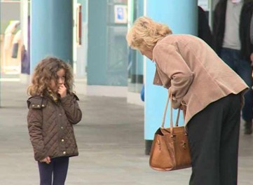 British girls were "lost" in the downtown area. More than 600 people passed by and only one person asked .jpg