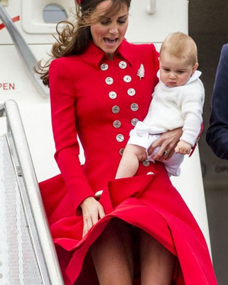 Princess Kate arrived in New Zealand in a wind-blown skirt showing her thighs.jpg