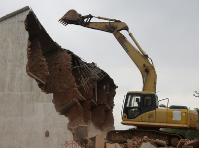 Nomura Research China's real estate bubble has officially burst.jpg