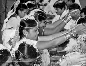 Pay attention to children’s marriage sales: some girls have been married 60 times when they were 18 years old.jpg