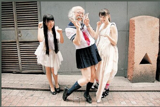 Be brave to be your own sailor suit grandpa became popular in the United States by CNN reported .jpg