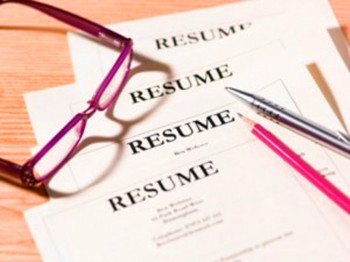 Four steps to a perfect resume: HR just look at this resume.jpg