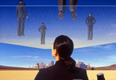 Career development encounters a bottleneck: how to break the "glass ceiling"?.jpg