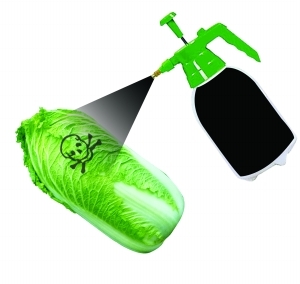 Pay attention to the society: Chinese cabbage sprayed with formalin to keep fresh.jpg