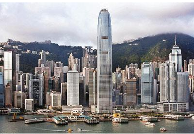 香港写字楼租金下跌 仍居全球榜首.jpg