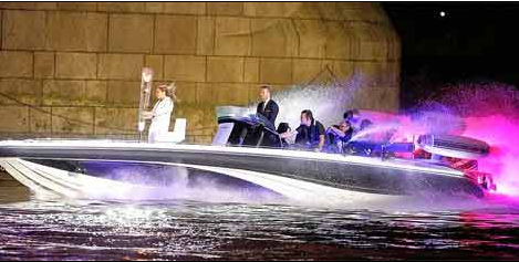 The opening ceremony of the Olympics is revealed: Beckham personally drives the speedboat?.jpg