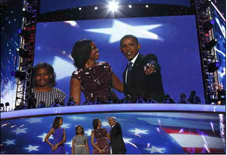 Obama accepted the Democratic nomination from Roosevelt.jpg