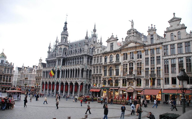 Brussels issues new fines 250.jpg
