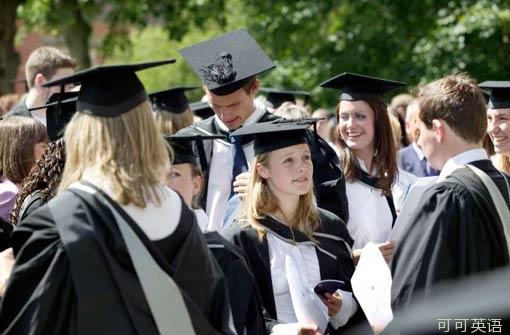 The increase in British tuition fees has reduced students by 1/5. Courses are cut .jpg