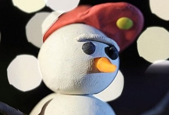 圣诞节搞笑英语诗歌:可怜的雪人 Poor Frosty.jpg