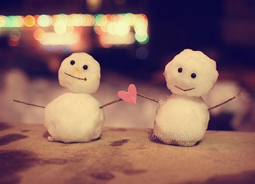 囧Research: Love to listen to Christmas songs? Be careful to make you spend more! .jpg