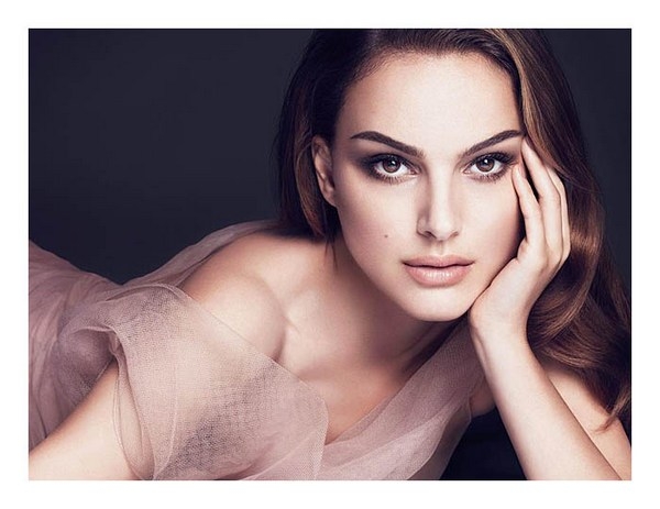 The top ten most cost-effective Hollywood stars: Natalie Portman climbed to the top.jpg