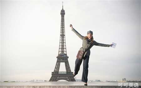 巴黎:"女人不得穿裤子"禁令废除.jpg