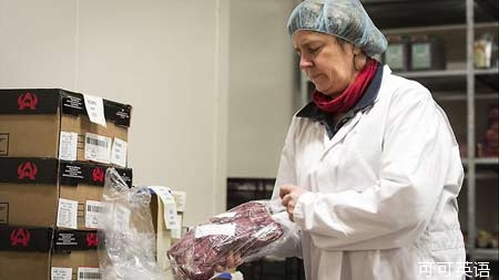 French charities want to distribute horse meat to the poor.jpg