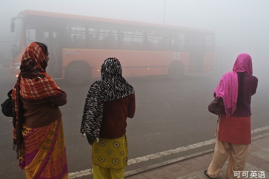 印度新德里的空气污染有多严重--双语|新德里|空
