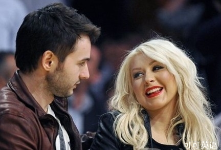Christina Aguilera is pregnant with a second child.jpg