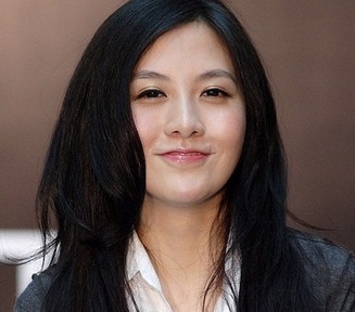 Forbes Rich List A 24-year-old Chinese girl becomes the youngest rich person.jpg