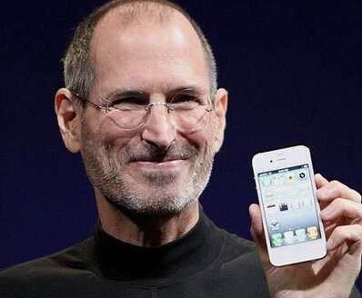 Chinese people buy iPhones, not rich or poor in their mentality.jpg