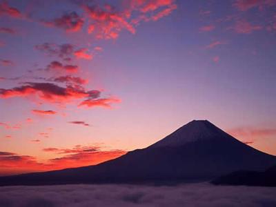 The struggle between man and nature The famous injury of Mt. Fuji.jpg