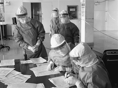 China strictly prevents Ebola from entering the country.jpg