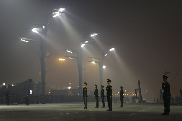 Hebei officials were fined for ineffective pollution control during APEC.jpg