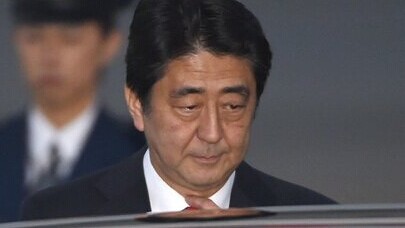 Shinzo Abe announced the early election.jpg