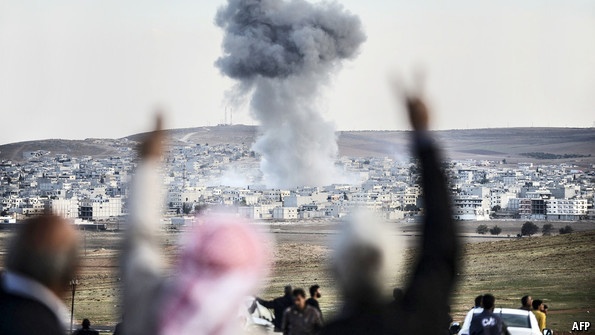 The Kurds cheered for Kangbarn city guards and the U.S. Air Force .jpg