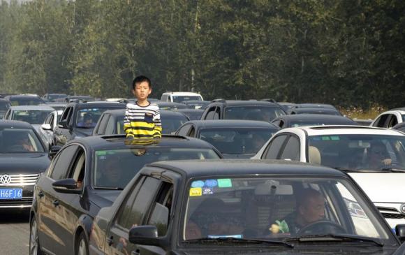 中国将惩罚2015年仍未达到目标的汽车制造商.jpg