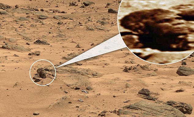 UFO experts said they saw Obama-like stones on Mars.jpg