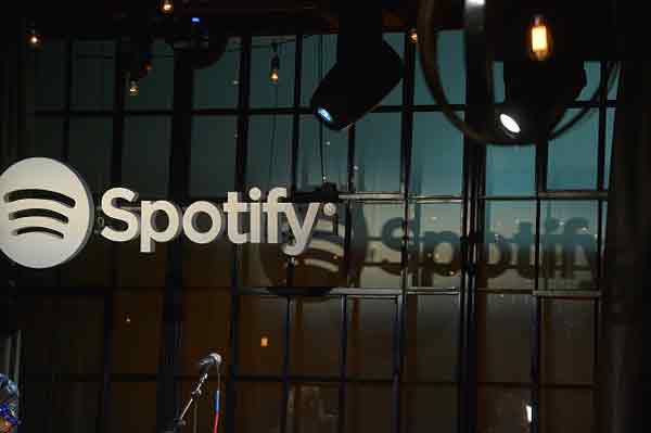 Spotify代表音乐产业未来.jpg
