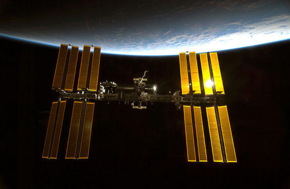 Russia is considering building its own space station .jpg