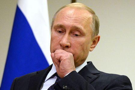 Russia is entering a crisis, opponents demand Putin to step down.jpg