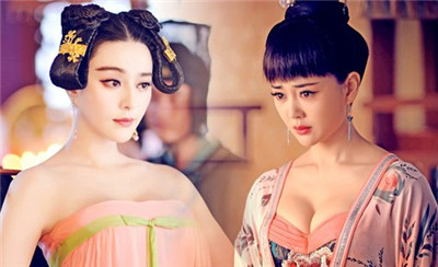 "Legend of Wu Mei Niang" was censored for revealing cleavage.jpg