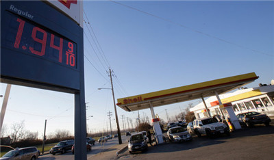 U.S. oil fell below US$50 and the global financial market shuddered.jpg