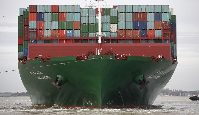 Why giant container transportation suddenly dominates the maritime industry.jpg