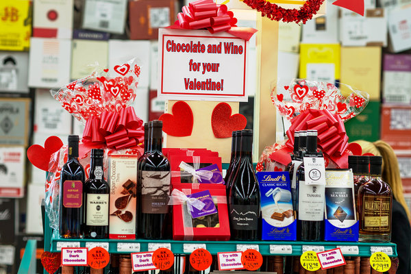 How to pair wine and chocolate on Valentine's Day.jpg