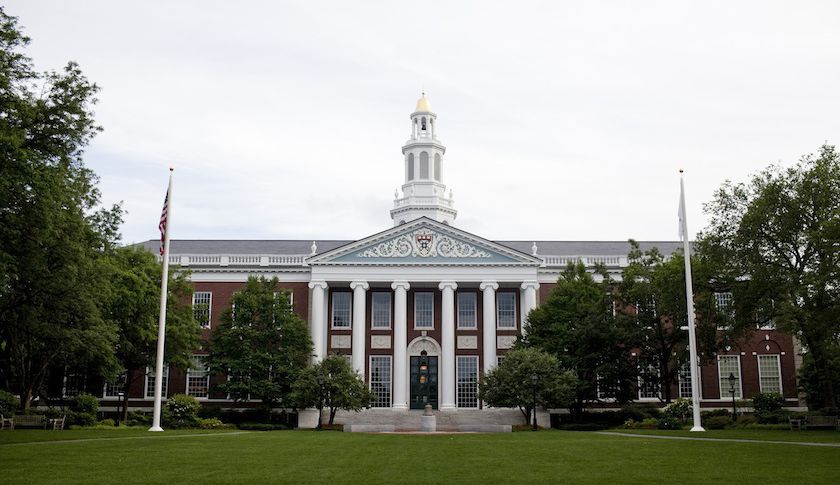 哈佛商学院正式推出在线课程