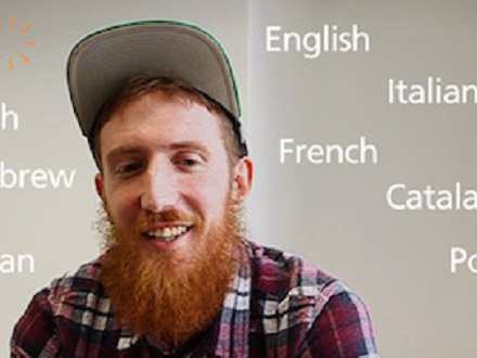 A super learner who knows 9 foreign languages ​​see how he learns .jpg