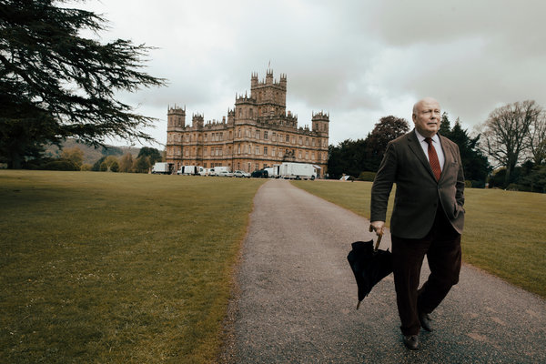 The screenwriter talks about the future of the characters in the play "Downton Abbey" and the finale.jpg