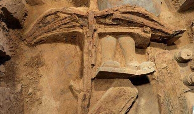 中国出土2200年前的弓弩:射程是步枪的两倍.jpg
