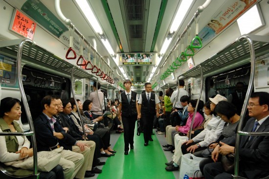 韩国地铁性犯罪呈上升趋势