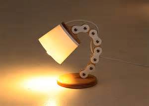 See the lamp.jpg