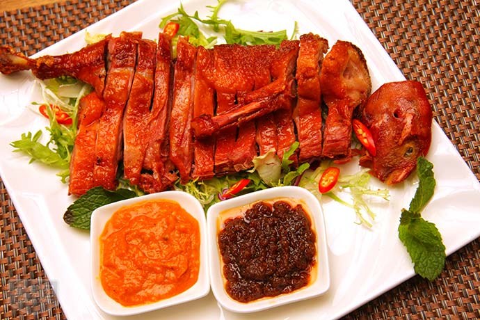 宜良烤鸭 Yiliang Roast Duck