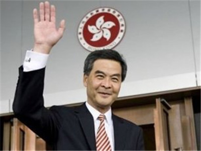 Before Hong Kong’s political reform vote, public opinion was deeply divided.jpg