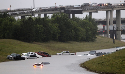 Similarities between Texas and Delhi: Extreme Weather.jpg