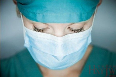 The attack on nurses in Kunming triggered a strike discussion in the medical community.jpg