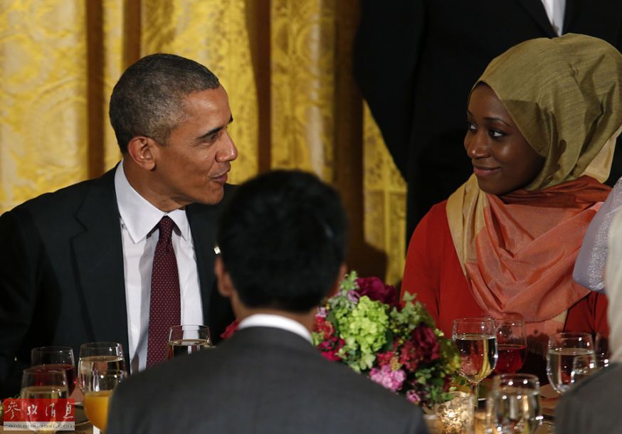 Obama held a Ramadan meal and condemned religious prejudice.jpg