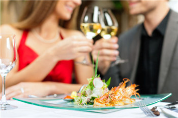 Men’s dating caring about women’s body indicates that they want a one-night stand.jpg