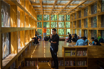 The most beautiful library of Liyuan Bookstore has given the village a new life.jpg