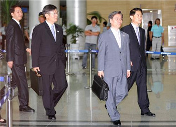 South Korea and North Korea hold talks on wage issues in the Kaesong Industrial Park.jpg